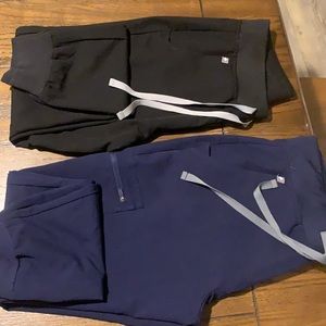 Bundle of two pairs Fig S/P Joggers. Black Navy